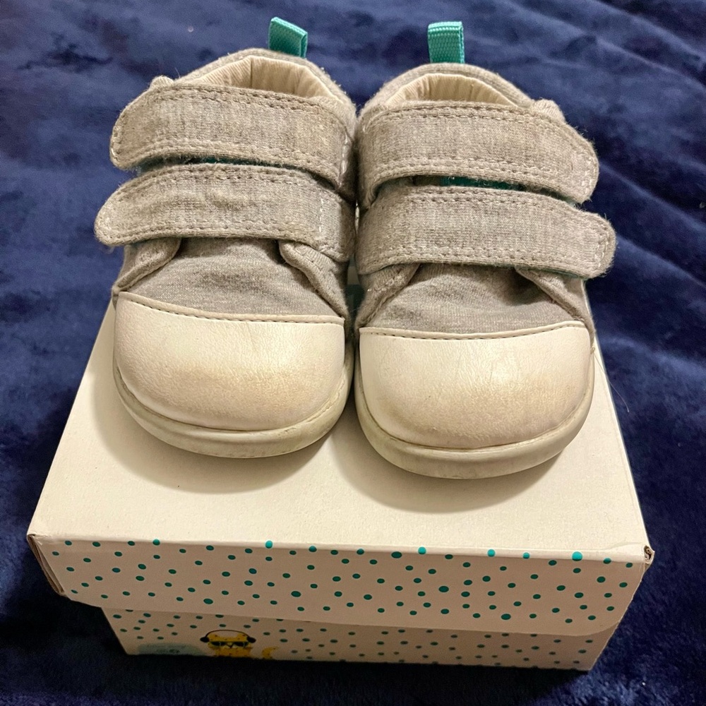 Ten Little Grey First Walkers